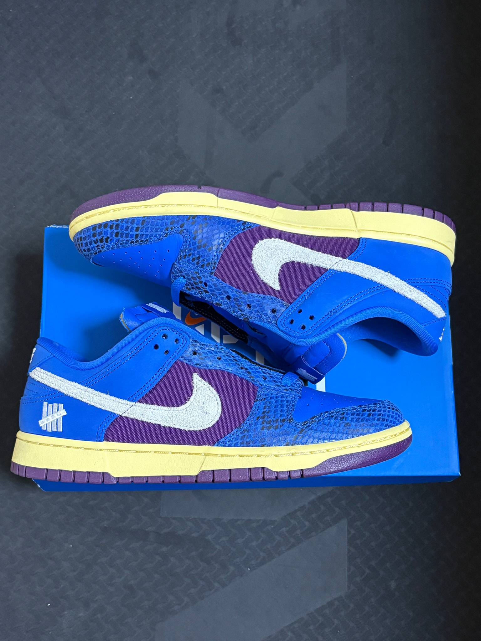 UNDEFEATED × Nike Dunk Low SP "Royal"