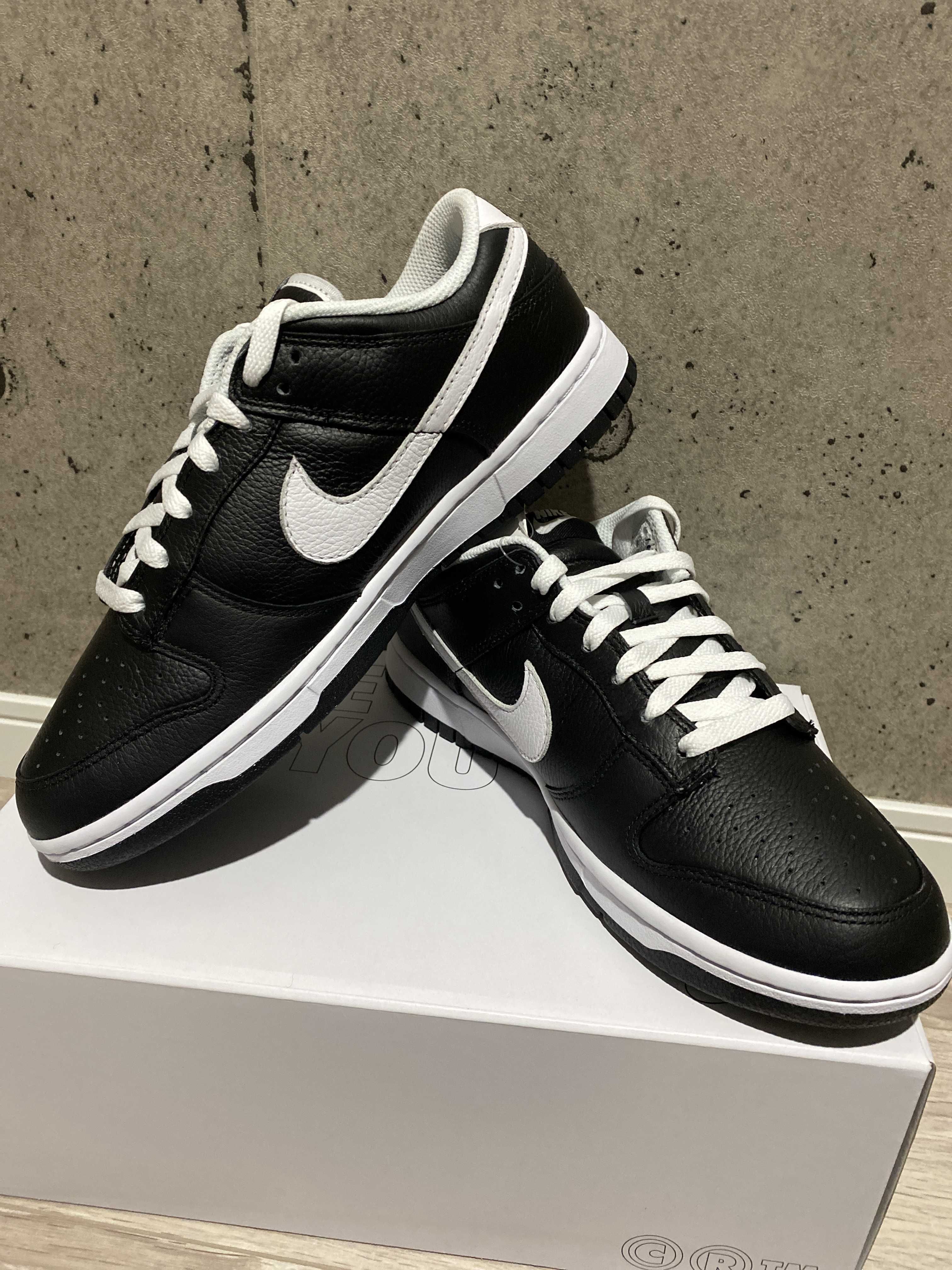 Nike Dunk Low "Black Panda"