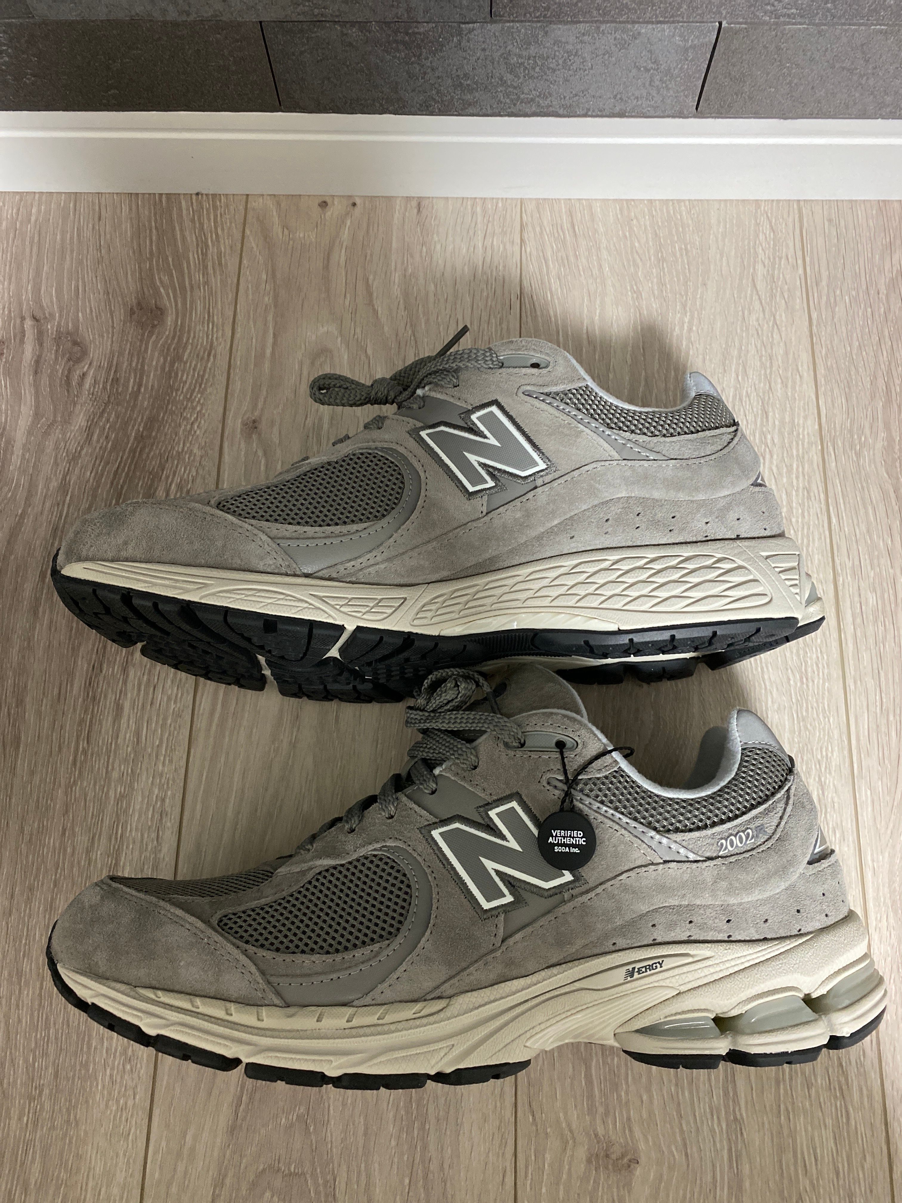 New Balance 2002R "Marblehead/Light Aluminum"