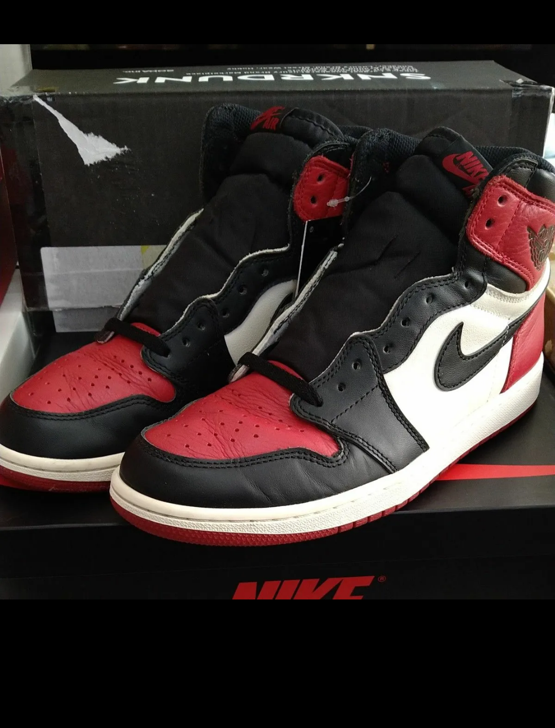 Nike Air Jordan 1 Retro High OG "Bred Toe"