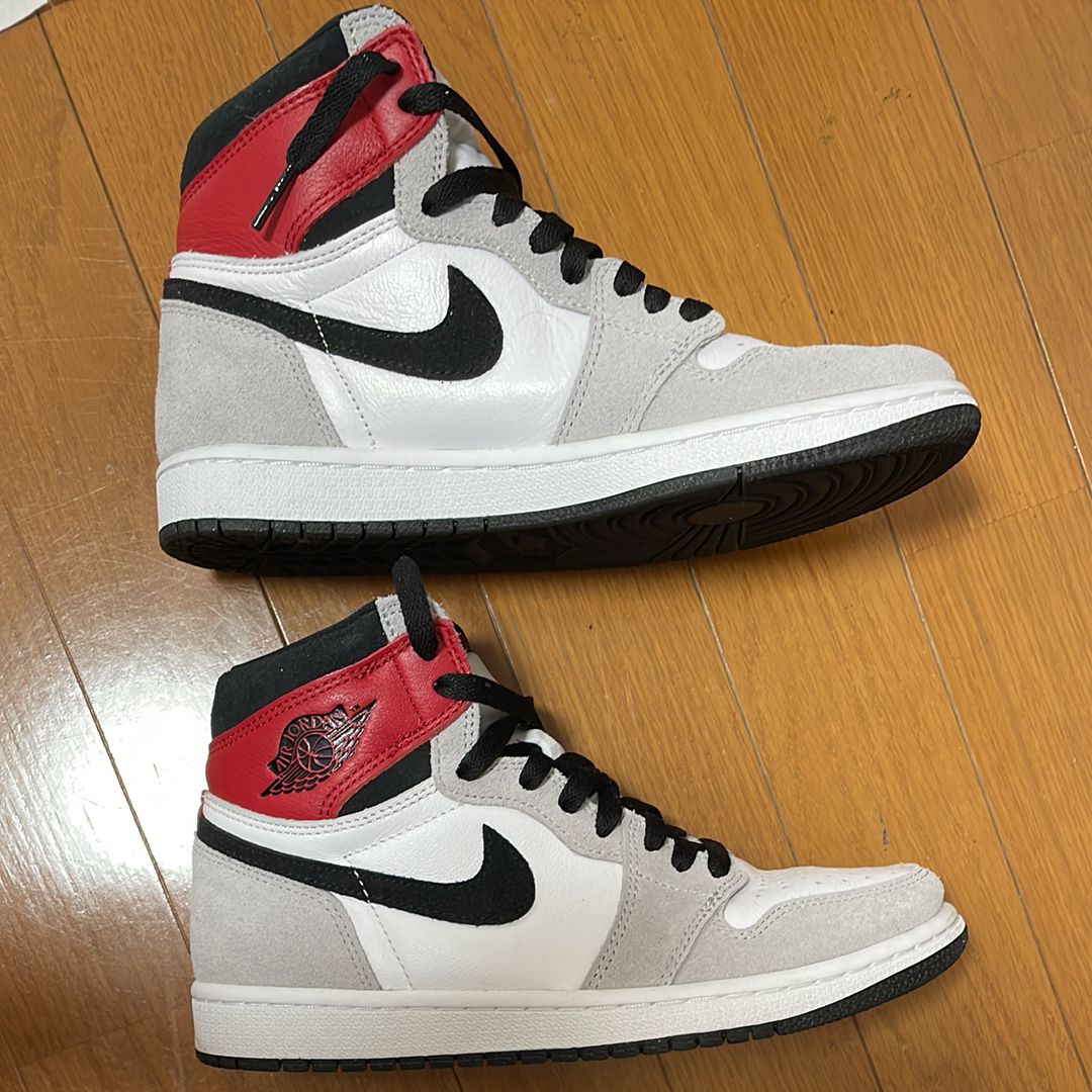 Nike Air Jordan 1 High OG "White/Black/Light Smoke Grey"