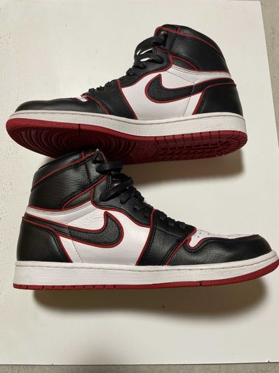 Nike Air Jordan 1 Retro High OG "Blood Line"
