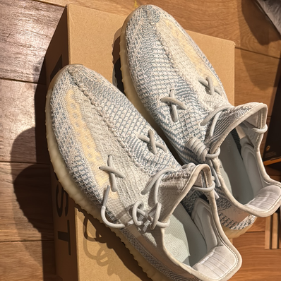 adidas YEEZY Boost 350 V2 "Cloud White"