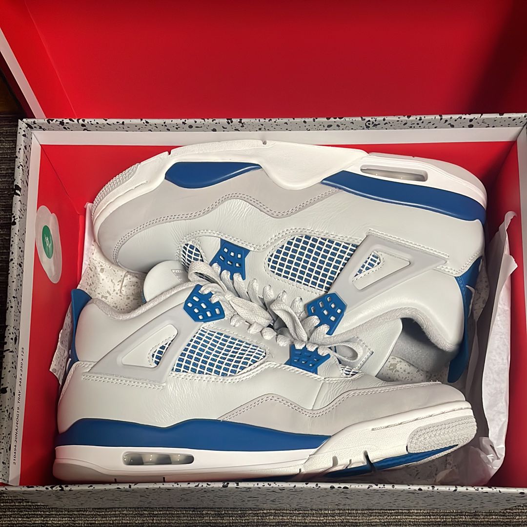 Nike Air Jordan 4 Retro "Industrial Blue"