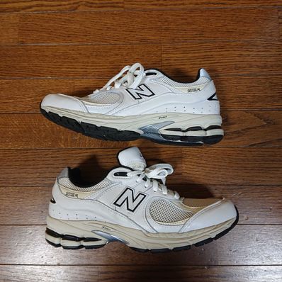 New Balance 2002R "White"