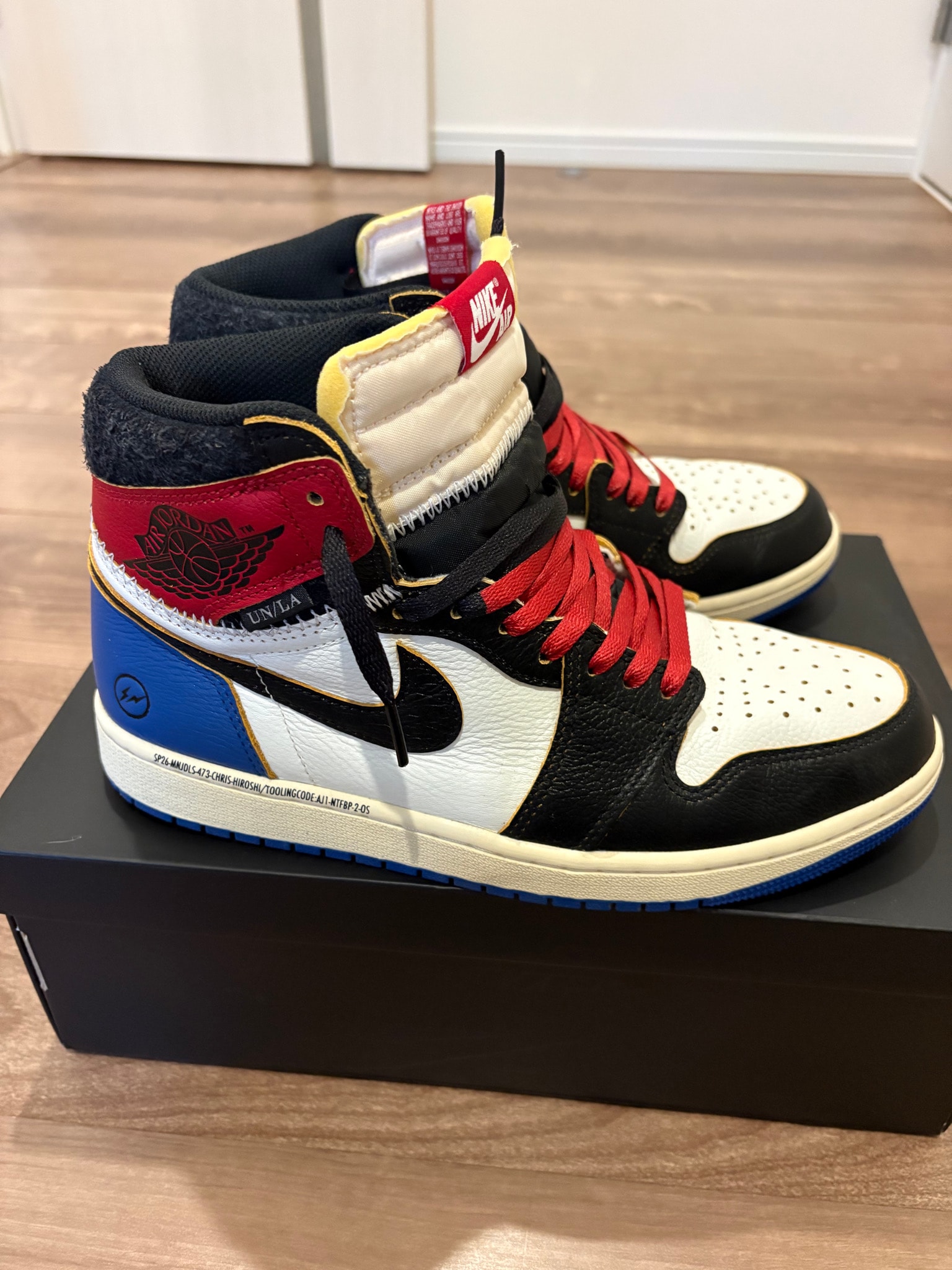 fragment design × UNION × Nike Air Jordan 1 High OG "Black/Varsity Red"