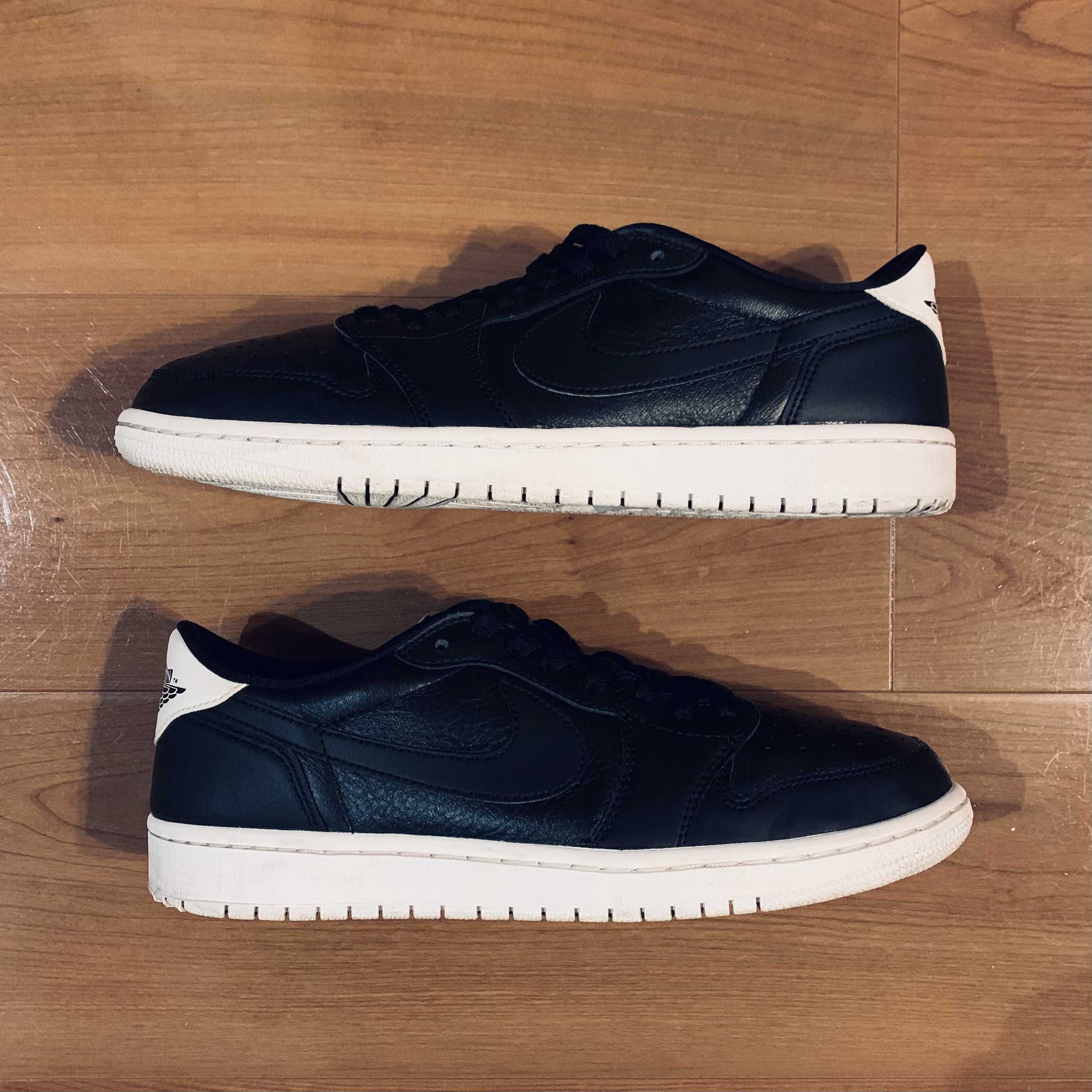 NIKE AIR JORDAN 1 RETRO LOW CYBER MONDAY (2016)