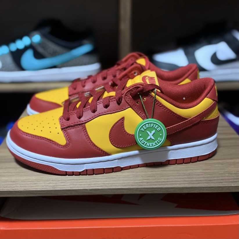 Nike Dunk Low "Midas Gold"