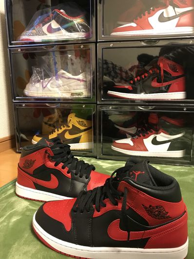 Nike Air Jordan 1 Mid "Bred"