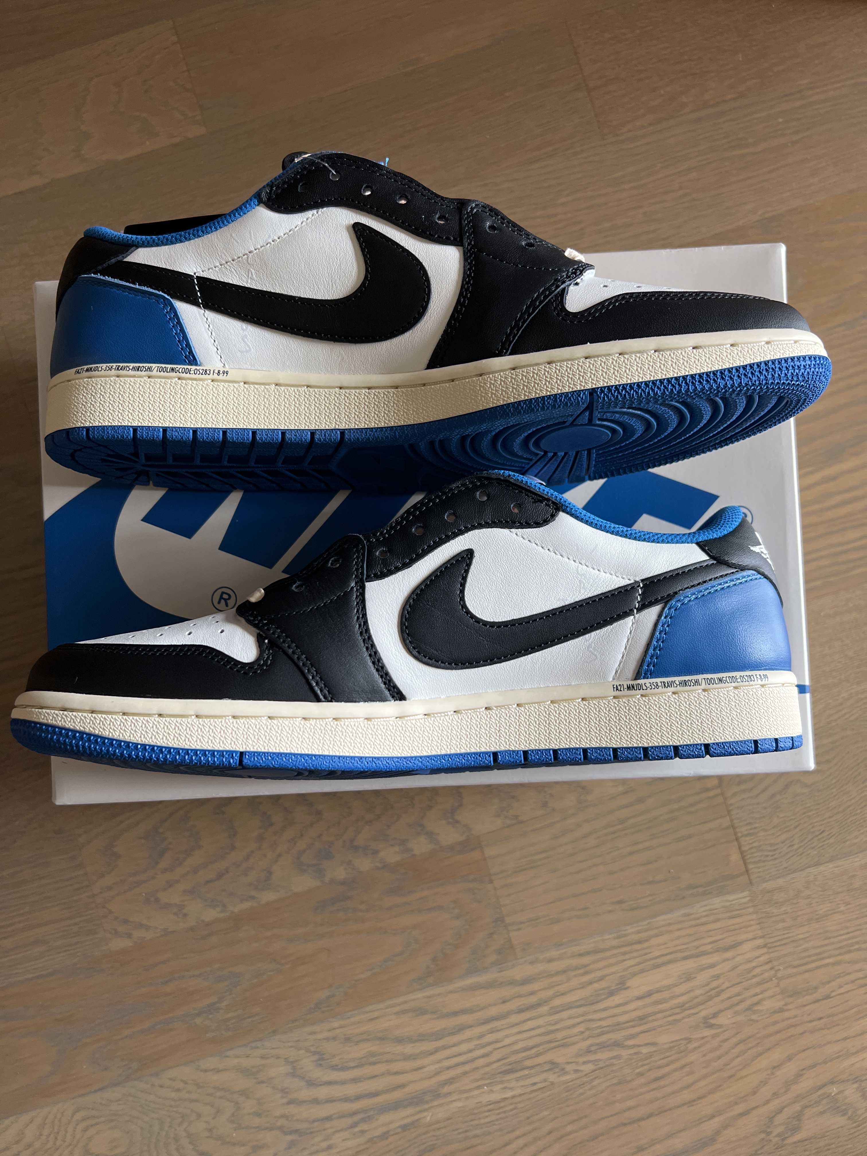 Travis Scott × fragment design × Nike Air Jordan 1 Low OG SP "Military Blue"