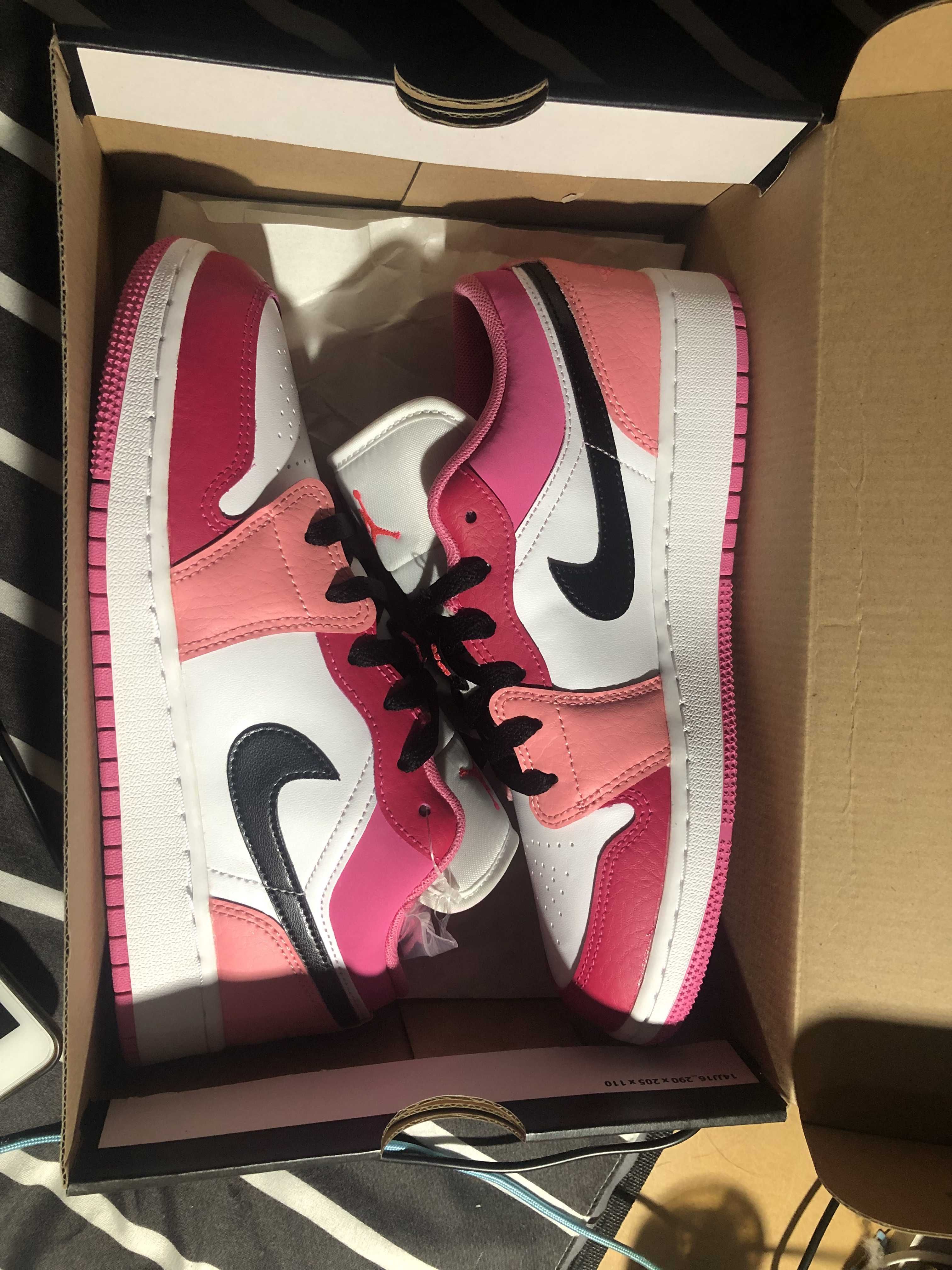NIKE AIR JORDAN 1 LOW RUSH PINK (GS)