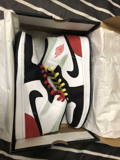 Nike Air Jordan 1 Mid SE "Black/Red/White"