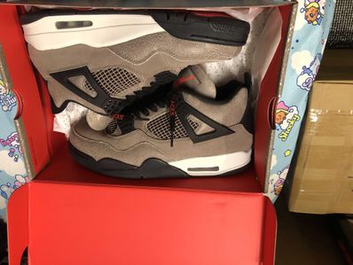 Nike Air Jordan 4 "Taupe Haze"