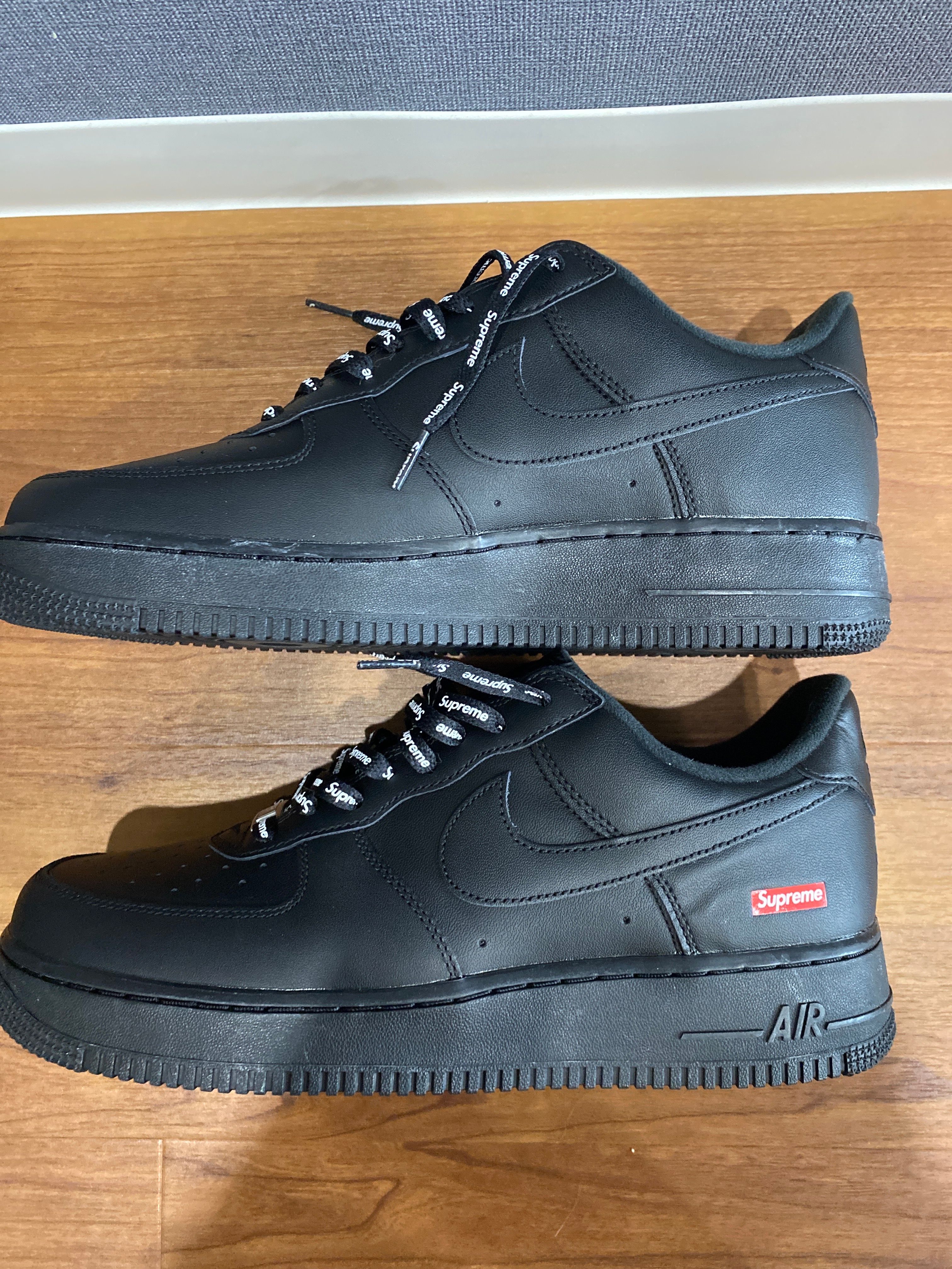 Supreme × Nike Air Force 1 Low "Black"