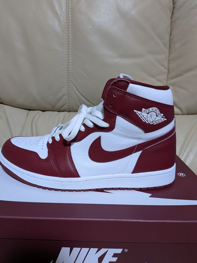 Nike Air Jordan 1 Retro High OG "Artisanal Red"