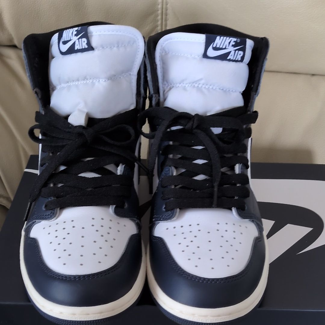 Nike Air Jordan 1 Retro High OG "Midnight Navy"