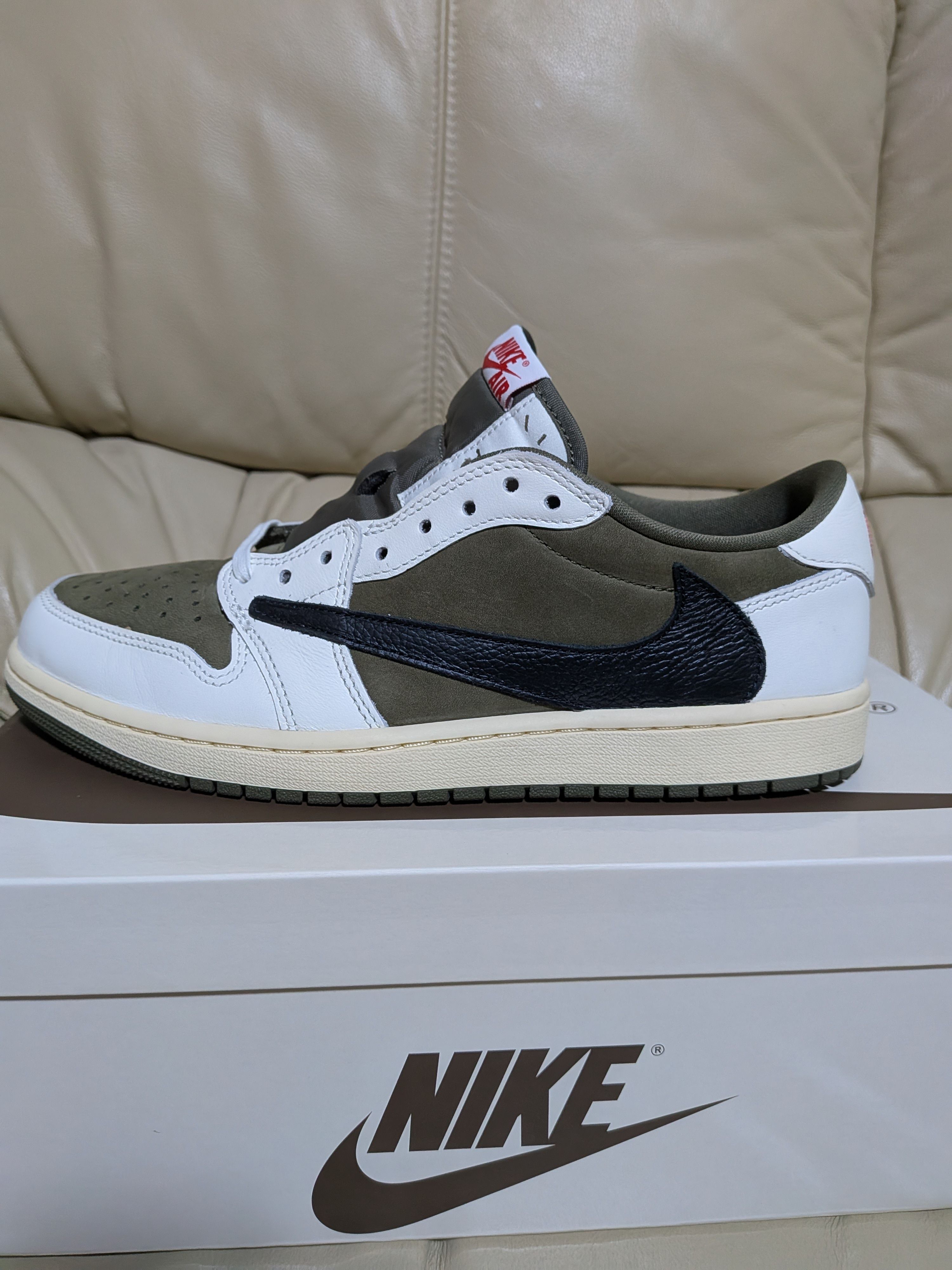 Travis Scott × Nike Air Jordan 1 Low OG SP "Reverse Olive"