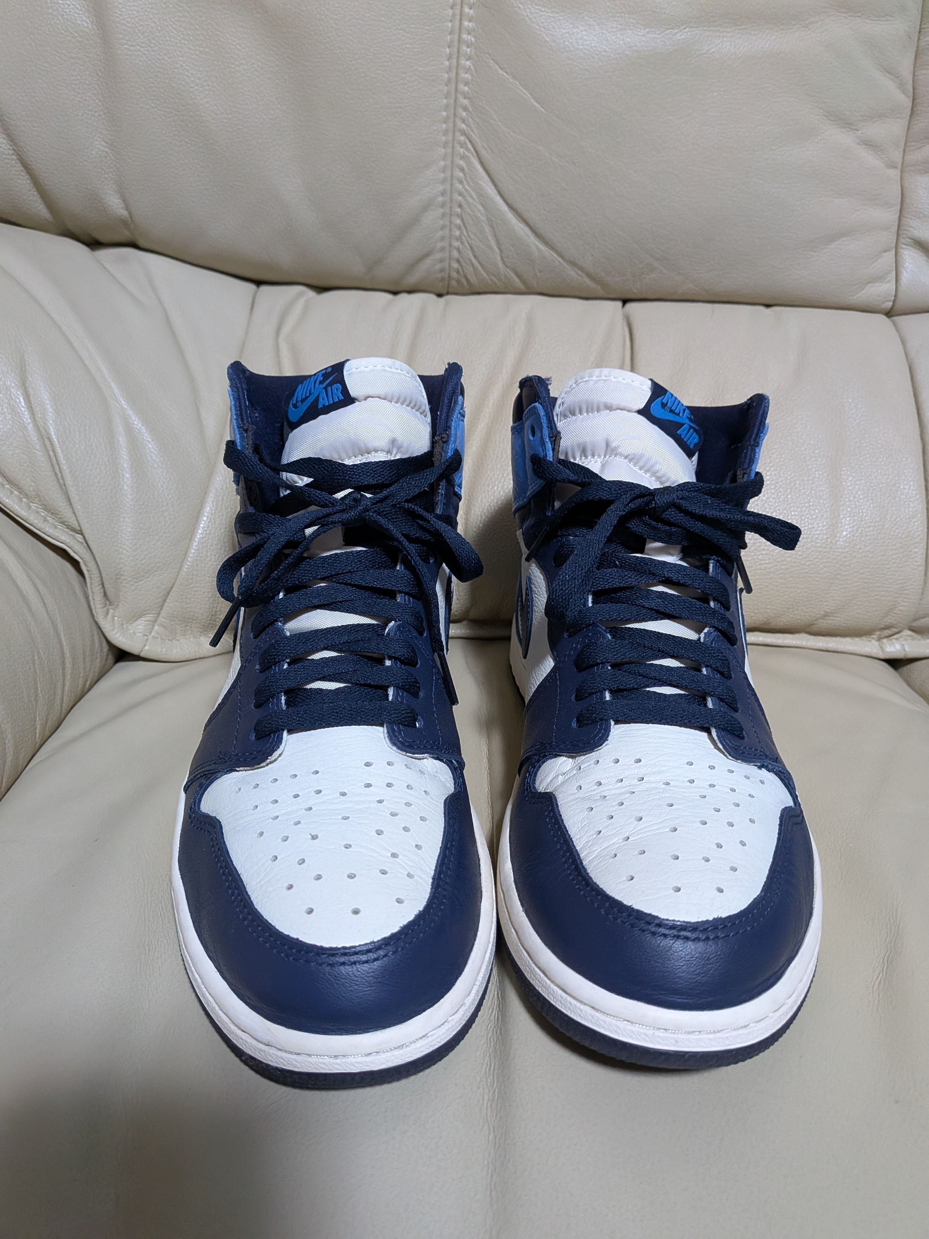 Nike Air Jordan 1 Retro High OG "Obsidian/University Blue"