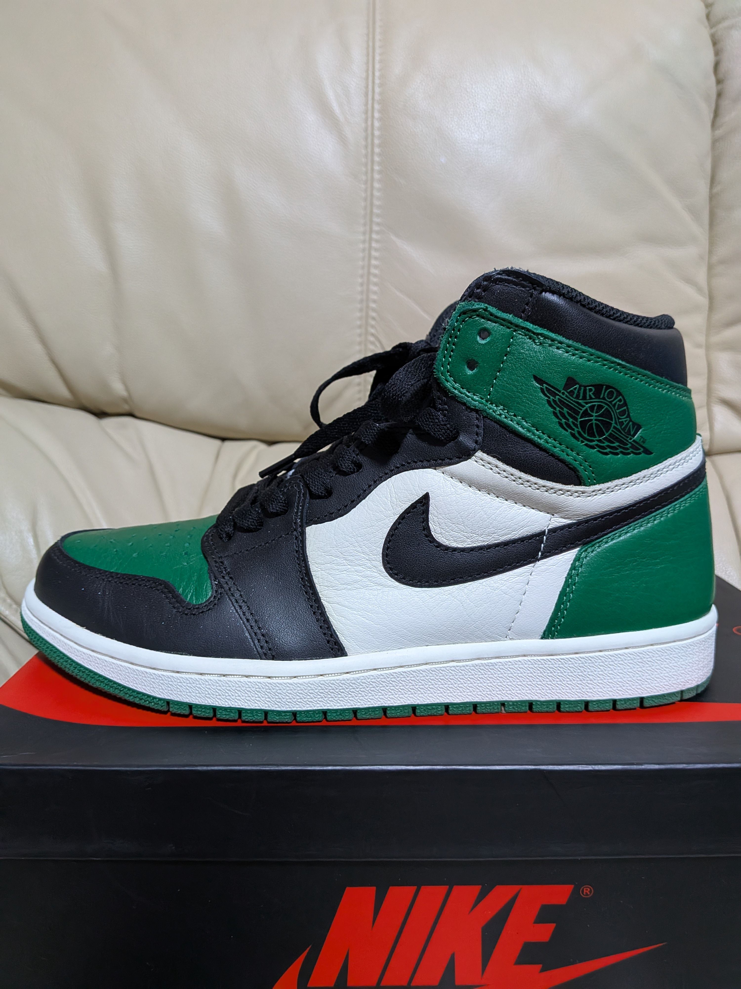 Nike Air Jordan 1 Retro High OG "Pine Green"(2018)