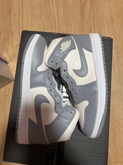 Nike Women's Air Jordan 1 Mid "Grey/Sail"