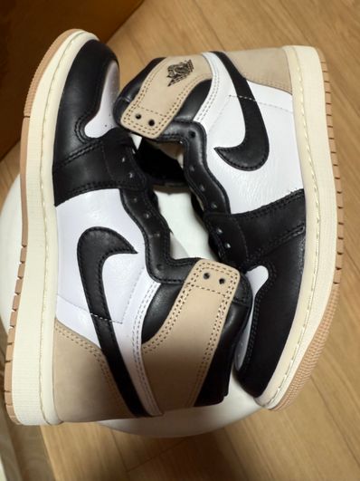 Nike Women's Air Jordan 1 Retro High OG "Latte"