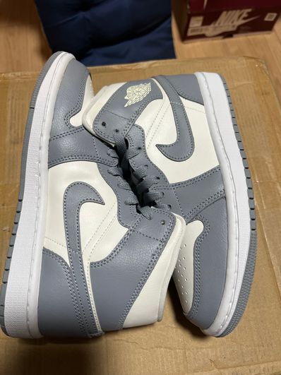 Nike Women's Air Jordan 1 Mid "Grey/Sail"