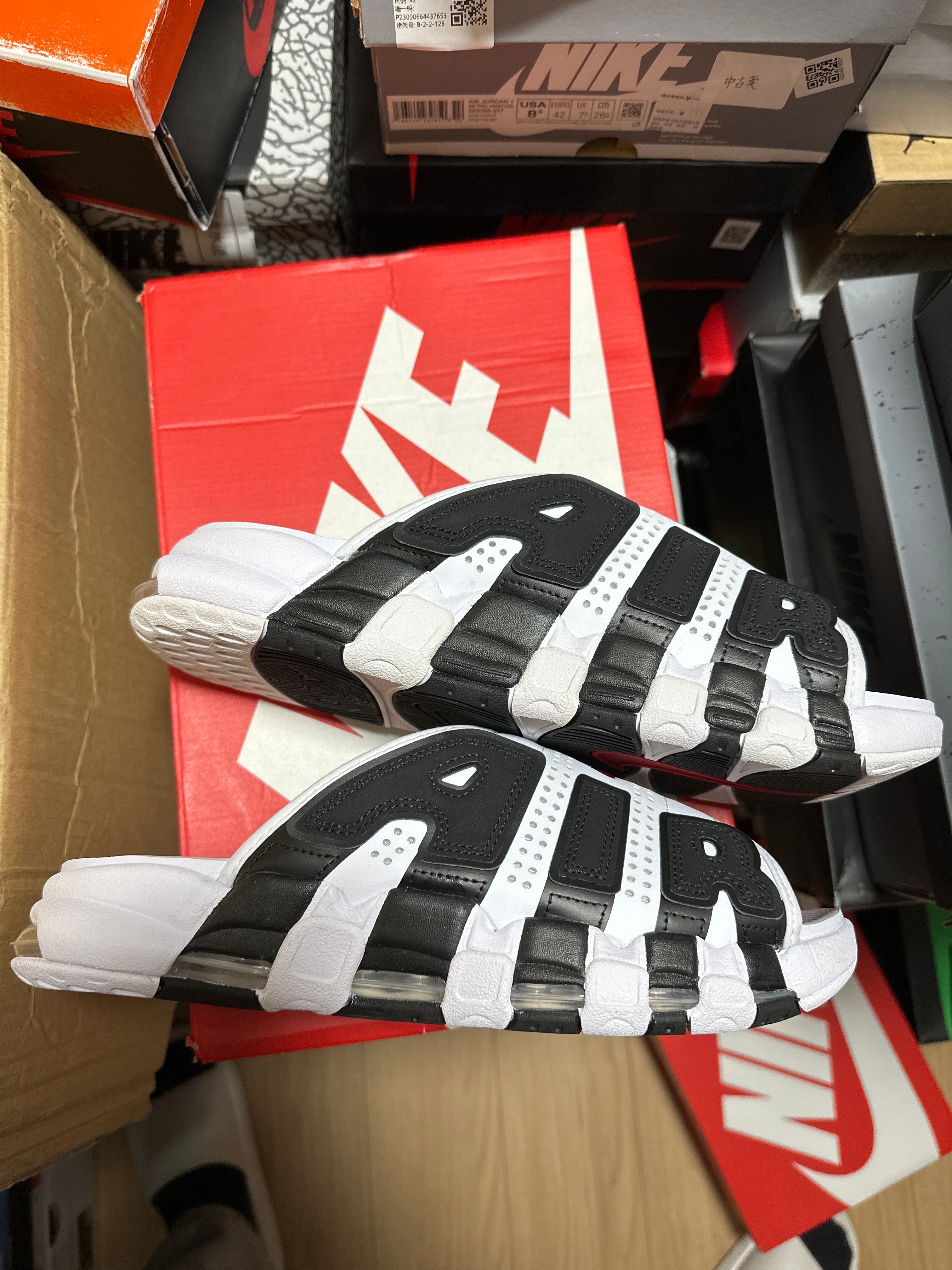 Nike Air More Uptempo Slide "White and Black"