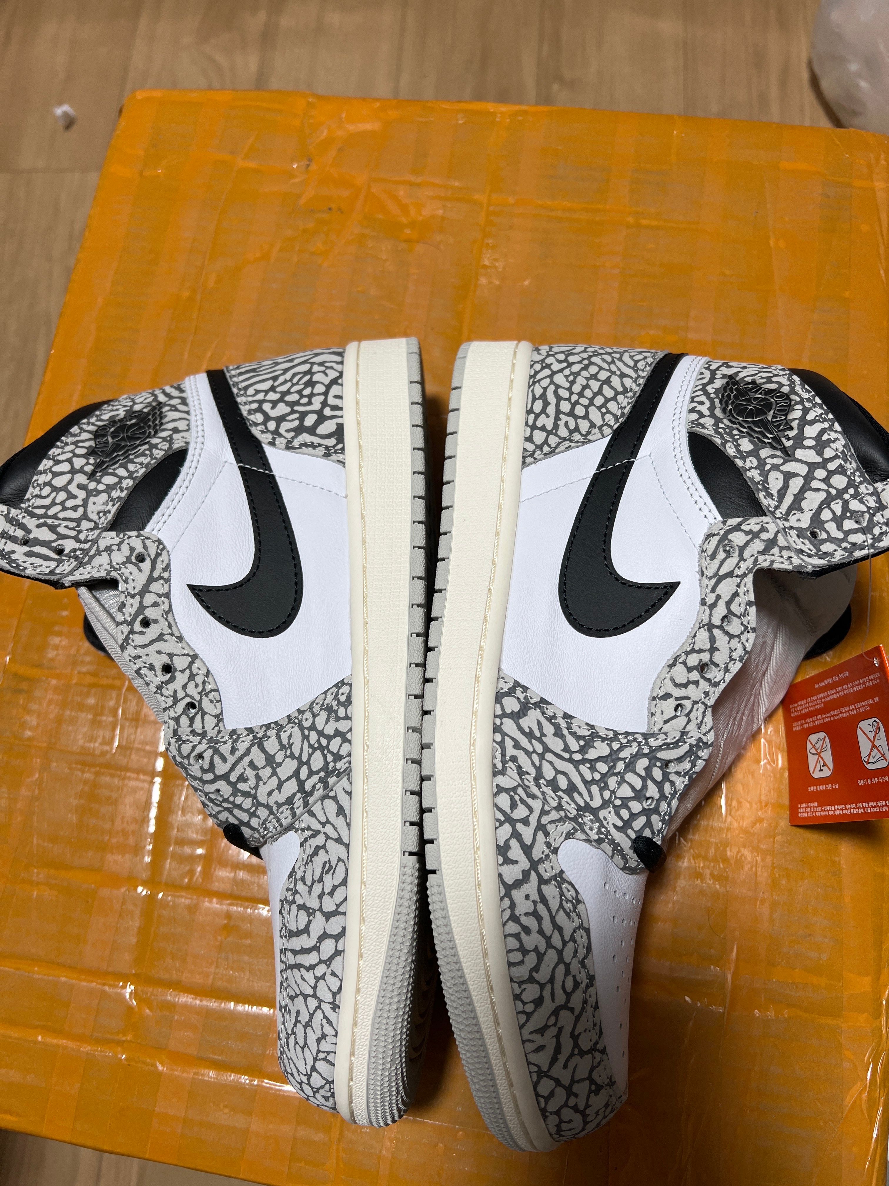 Nike Air Jordan 1 High OG "White Cement/Safari"