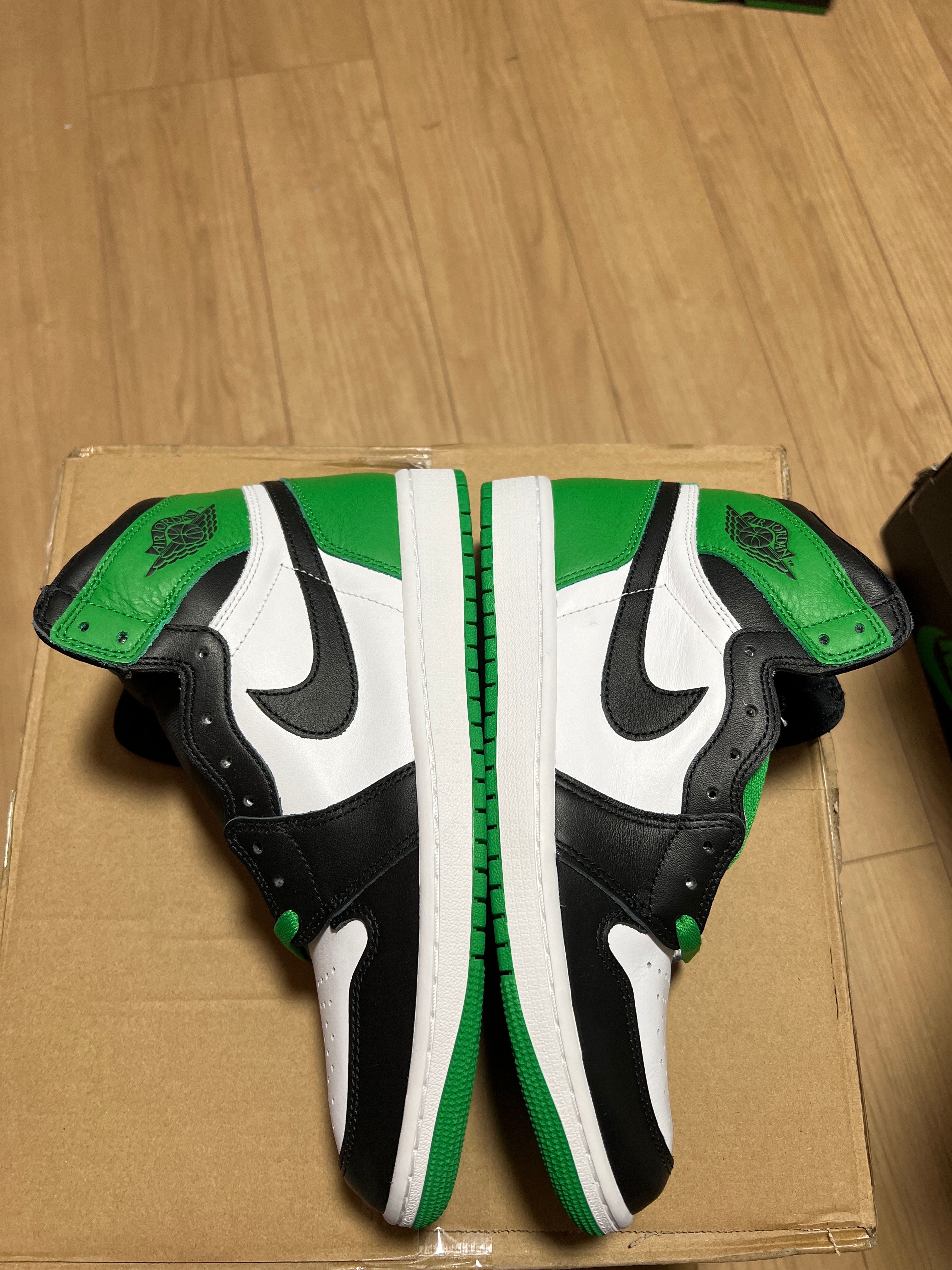 Nike Air Jordan 1 Retro High OG "Celtics/Black and Lucky Green" (2023)