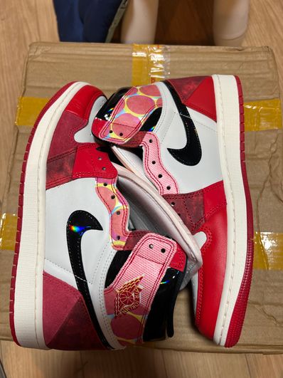 Spider-Man × Nike Air Jordan 1 Retro High OG SP "Spider-Man: Across the Spider-Verse/University Red"