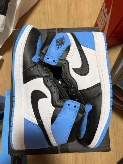 Nike Air Jordan 1 Retro High OG "University Blue/UNC Toe"