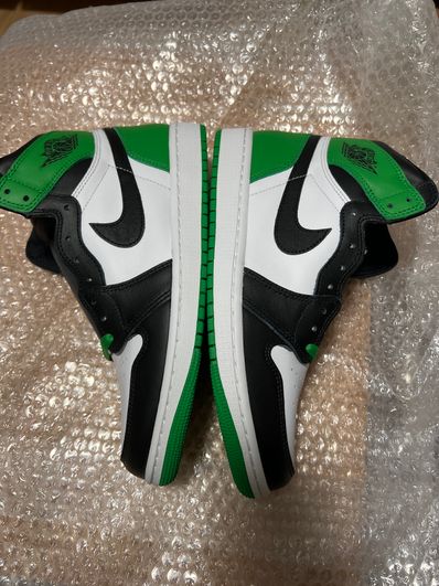 Nike Air Jordan 1 Retro High OG "Celtics/Black and Lucky Green" (2023)