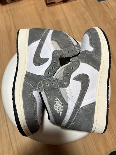 Nike GS Air Jordan 1 Retro High OG "Black and Smoke Grey"