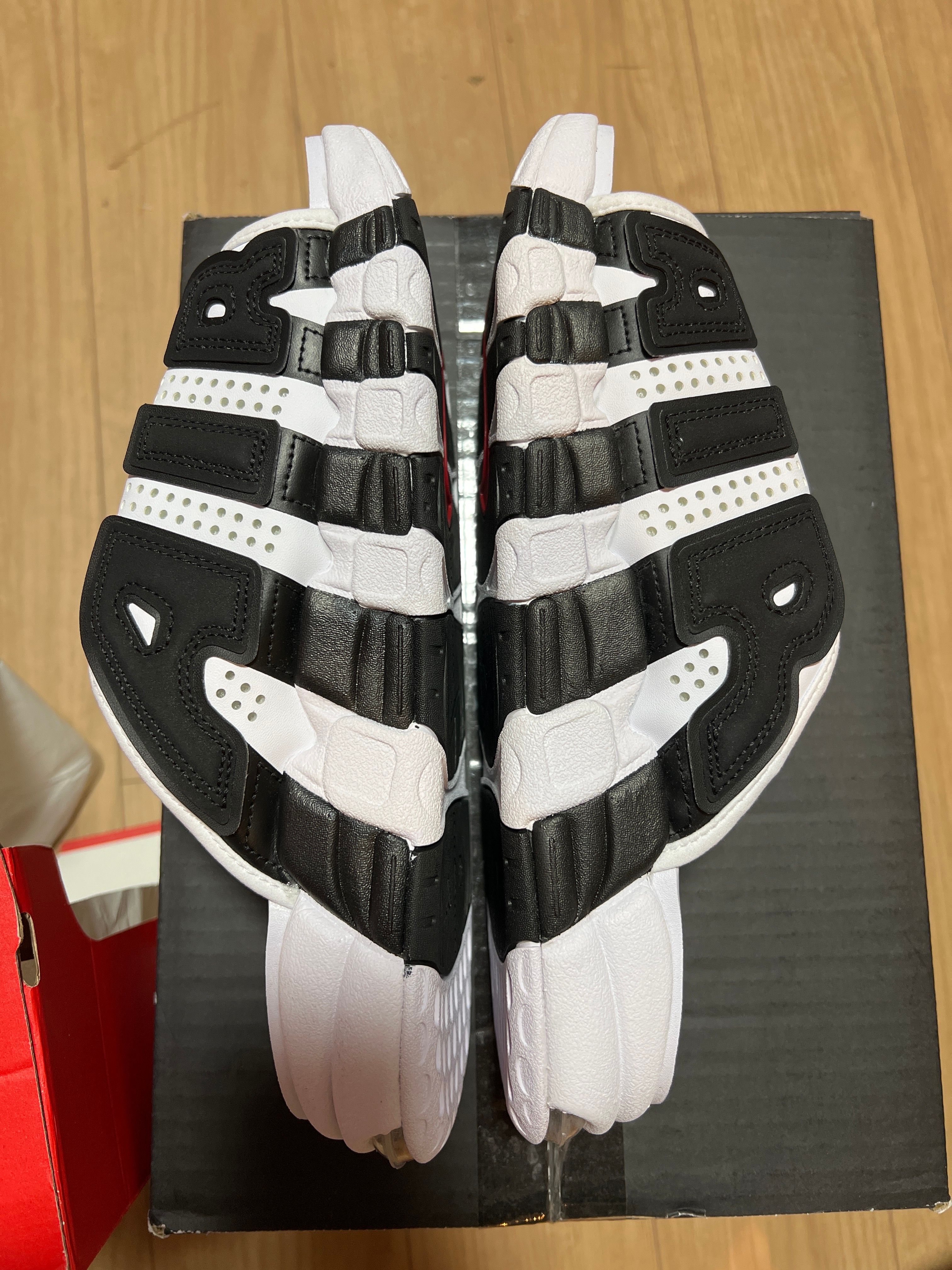 Nike Air More Uptempo Slide "White and Black"