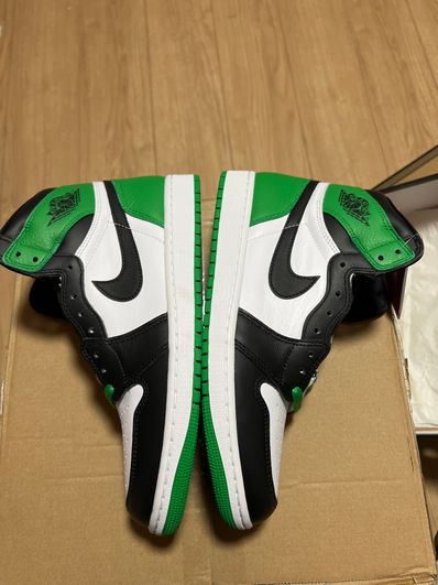 Nike Air Jordan 1 Retro High OG "Celtics/Black and Lucky Green" (2023)