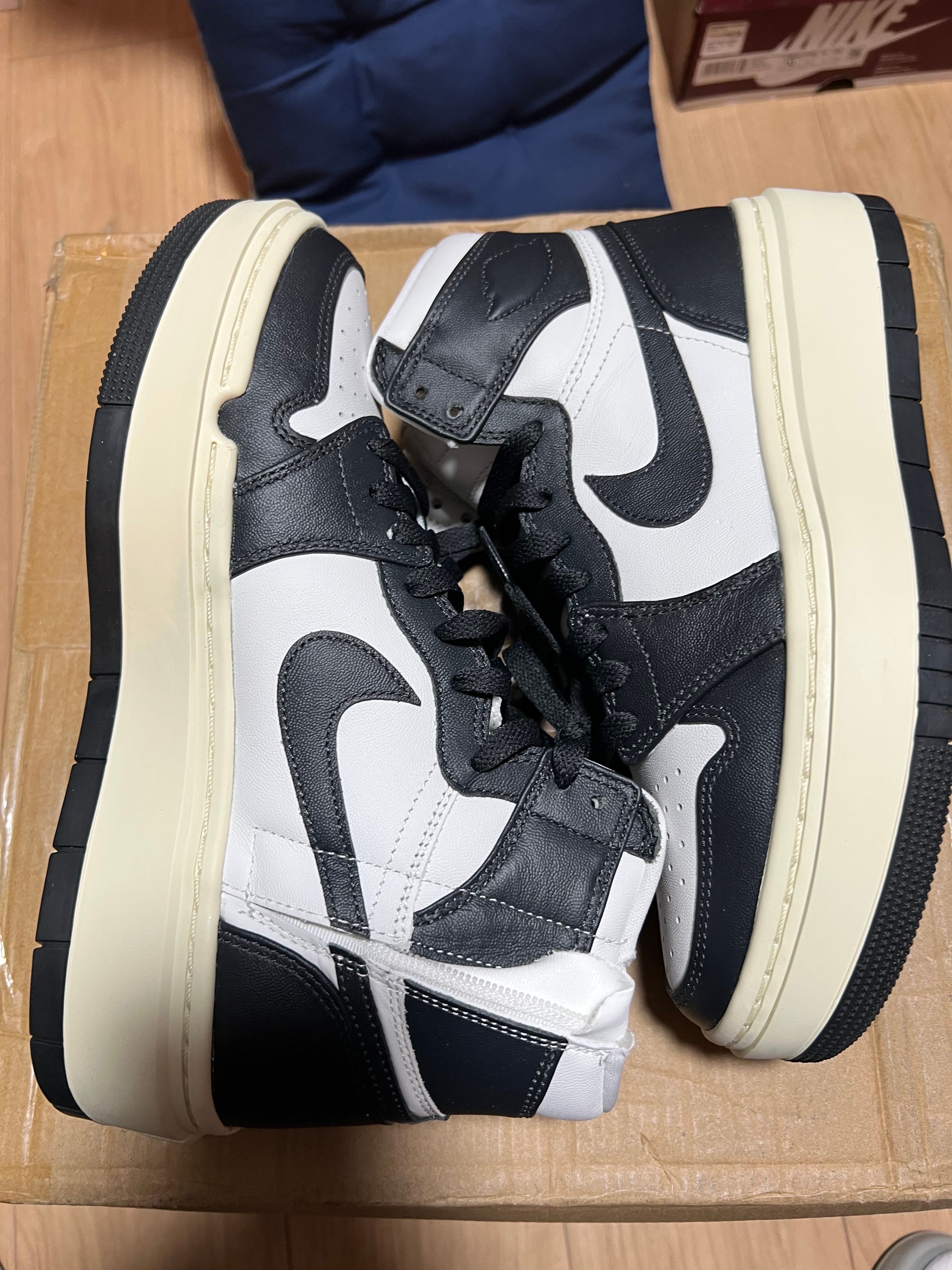 Nike Women's Air Jordan 1 High Elevate "Black and White"