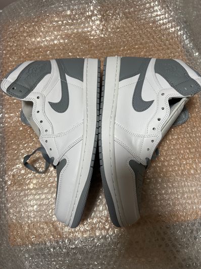 Nike Air Jordan 1 High OG "Stealth"