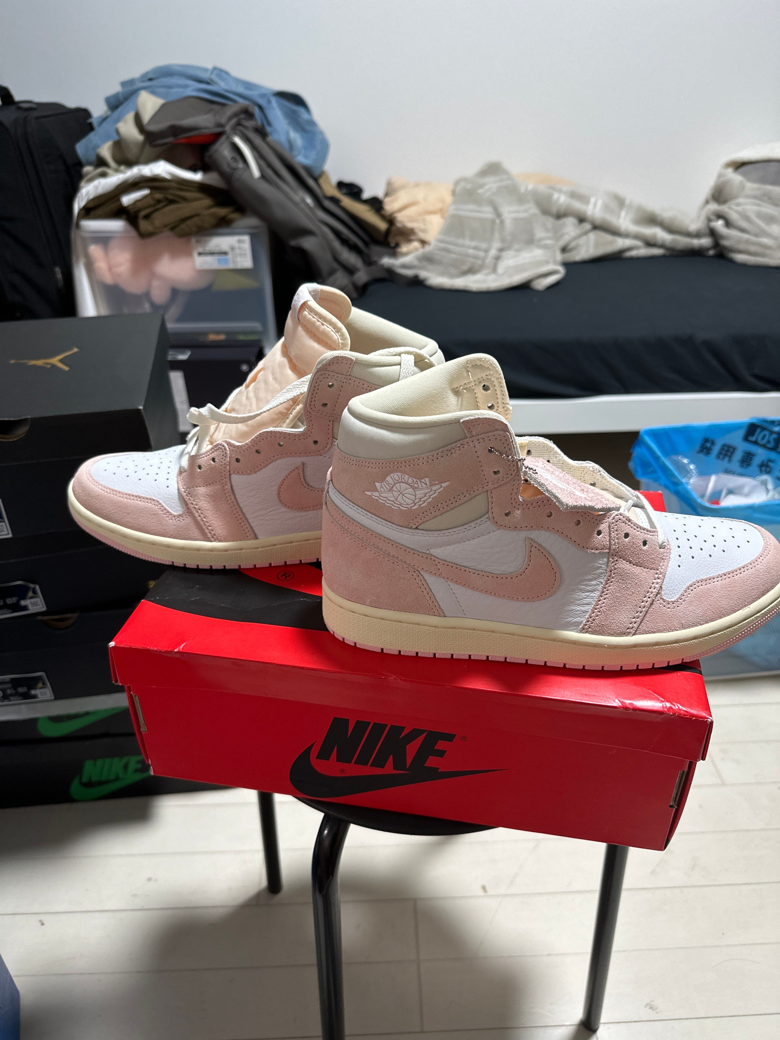 Nike Women's Air Jordan 1 Retro High OG "Washed Pink"
