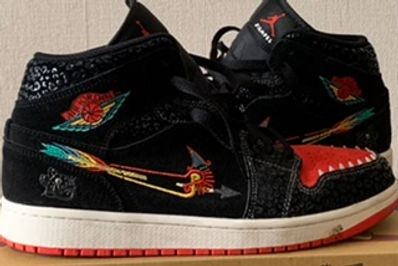 Nike Air Jordan 1 Mid "Siempre Familia"