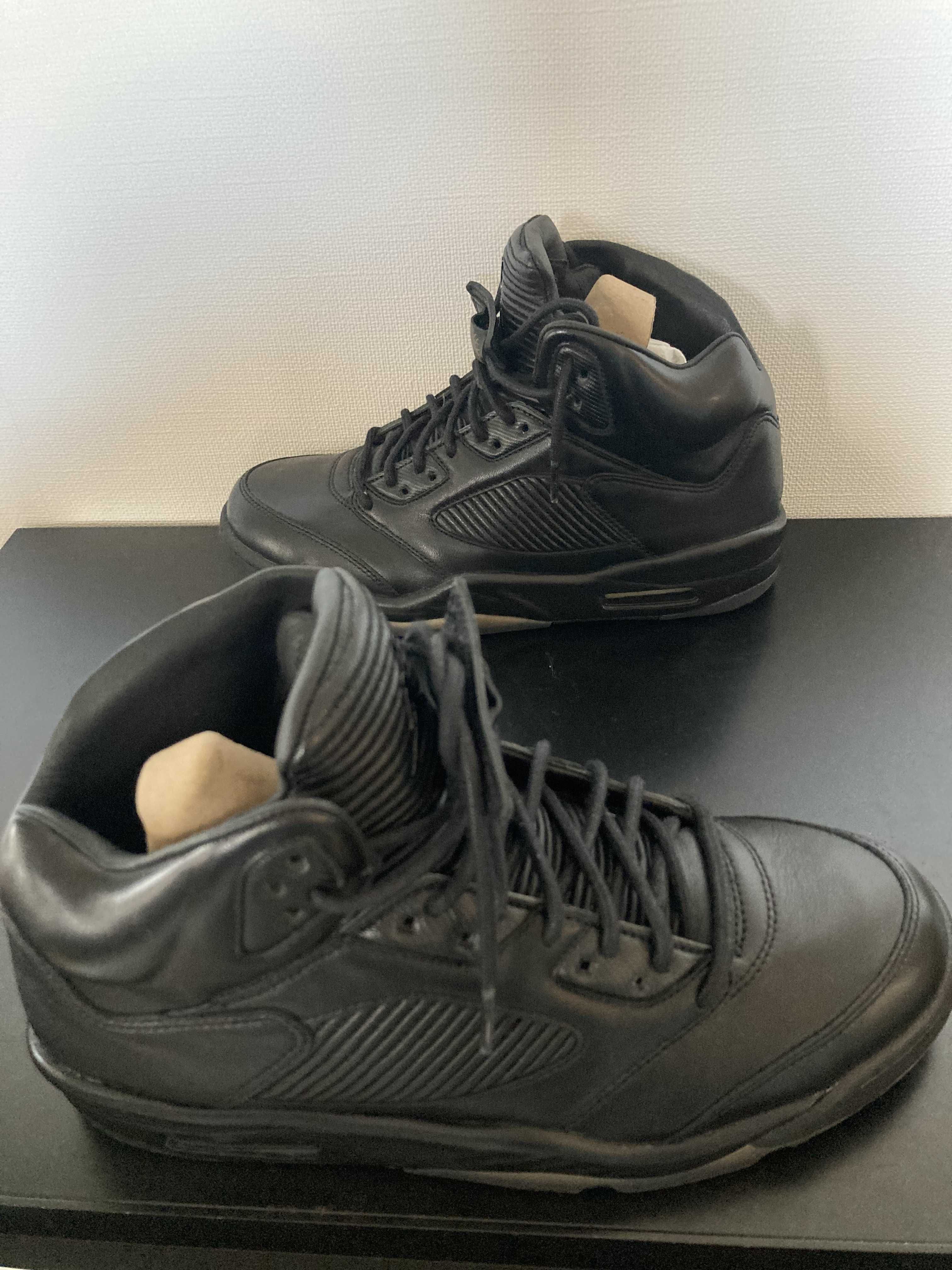 Nike Air Jordan 5 Retro PRM "Triple Black"