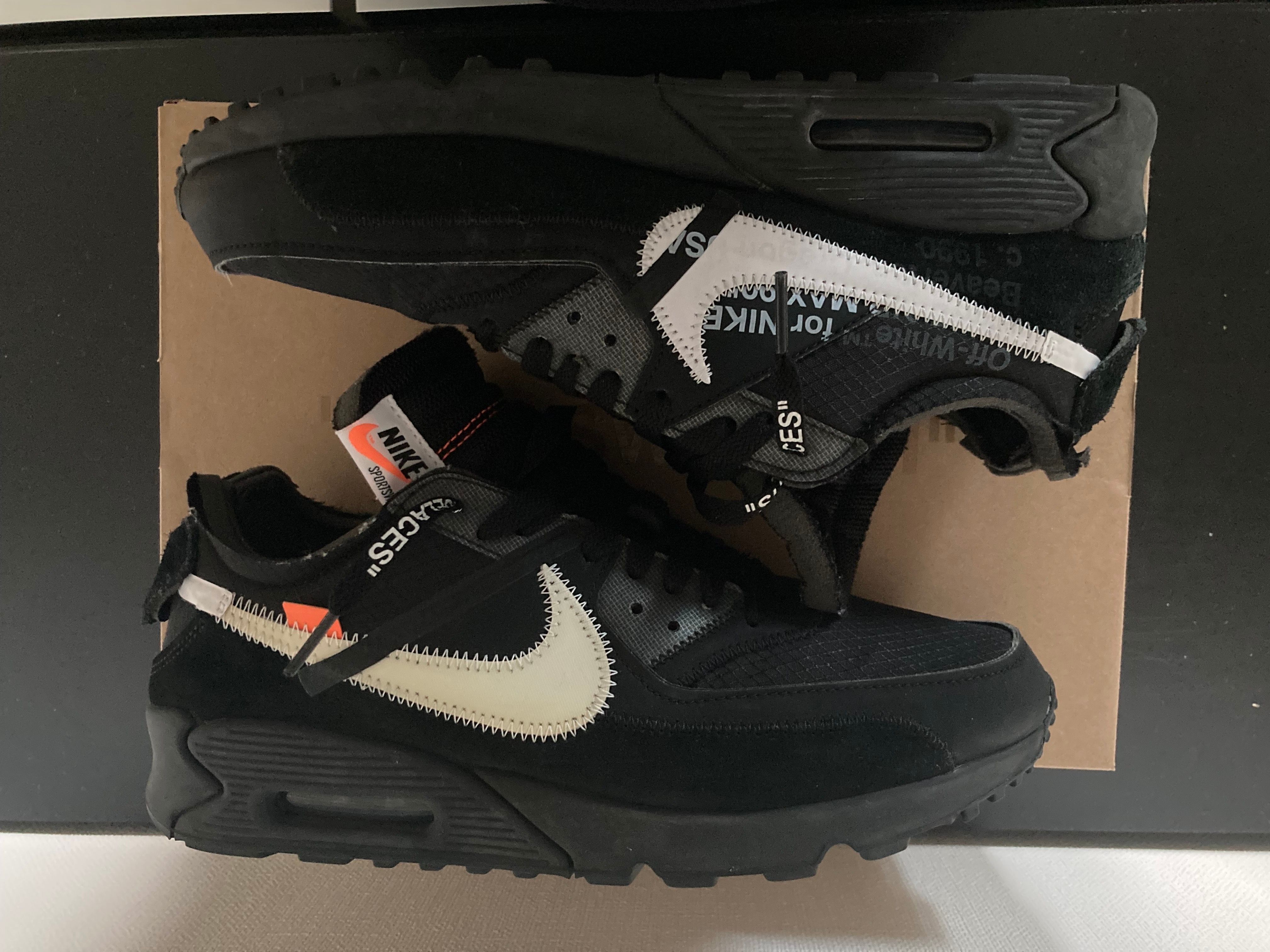 Off-White × Nike Air Max 90 