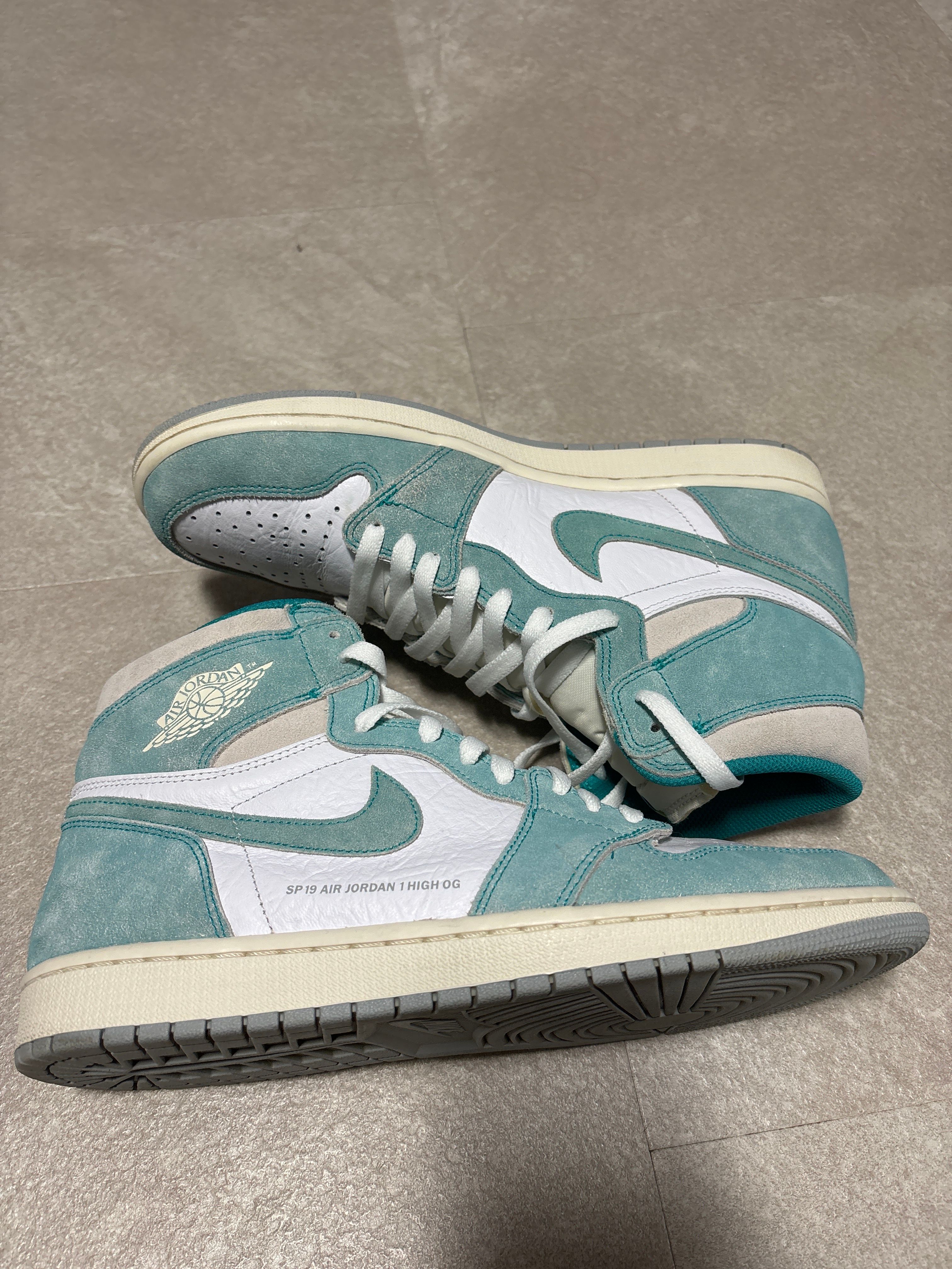 Nike Air Jordan 1 Retro High OG "Turbo Green"