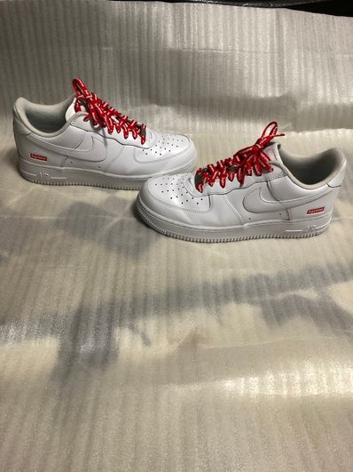 Supreme × Nike Air Force 1 Low "White"