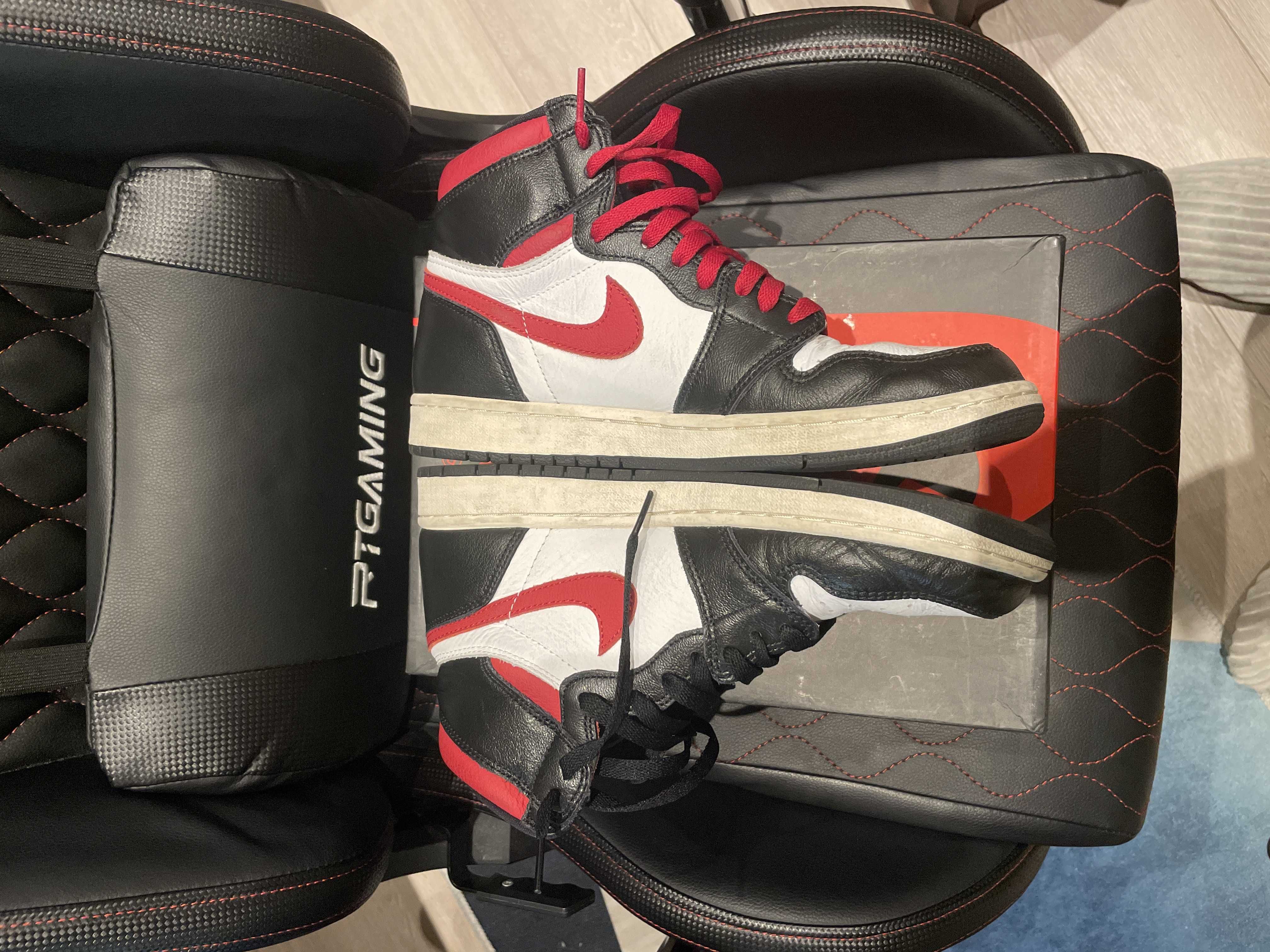 Nike Air Jordan 1 Retro High "Black/White/Sail/Gym Red"