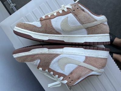 Nike Dunk Low PRM "Medium Curry"