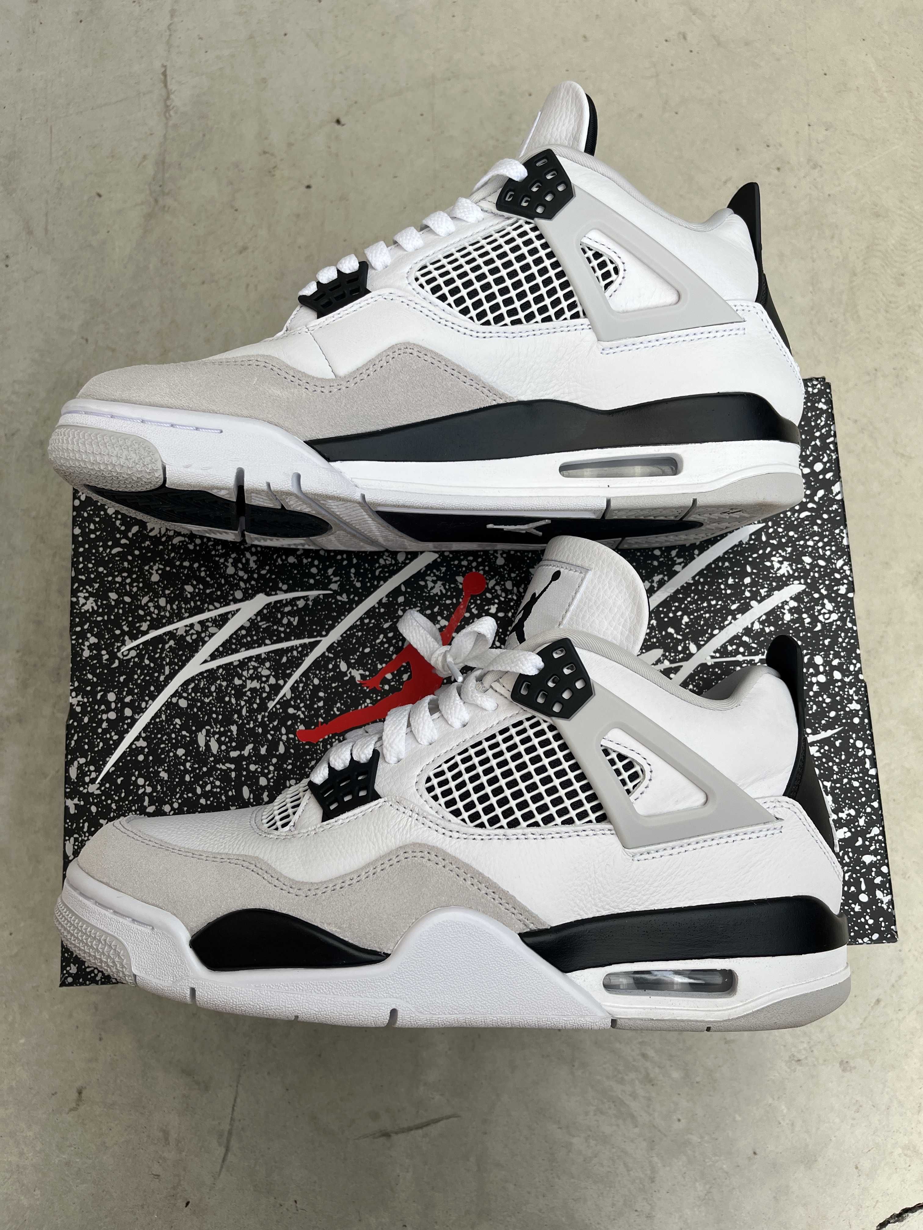 Nike Air Jordan 4 "Military Black"