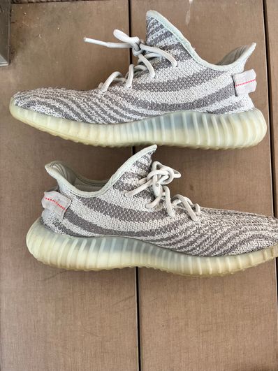 adidas YEEZY Boost 350 V2 "Blue Tint"