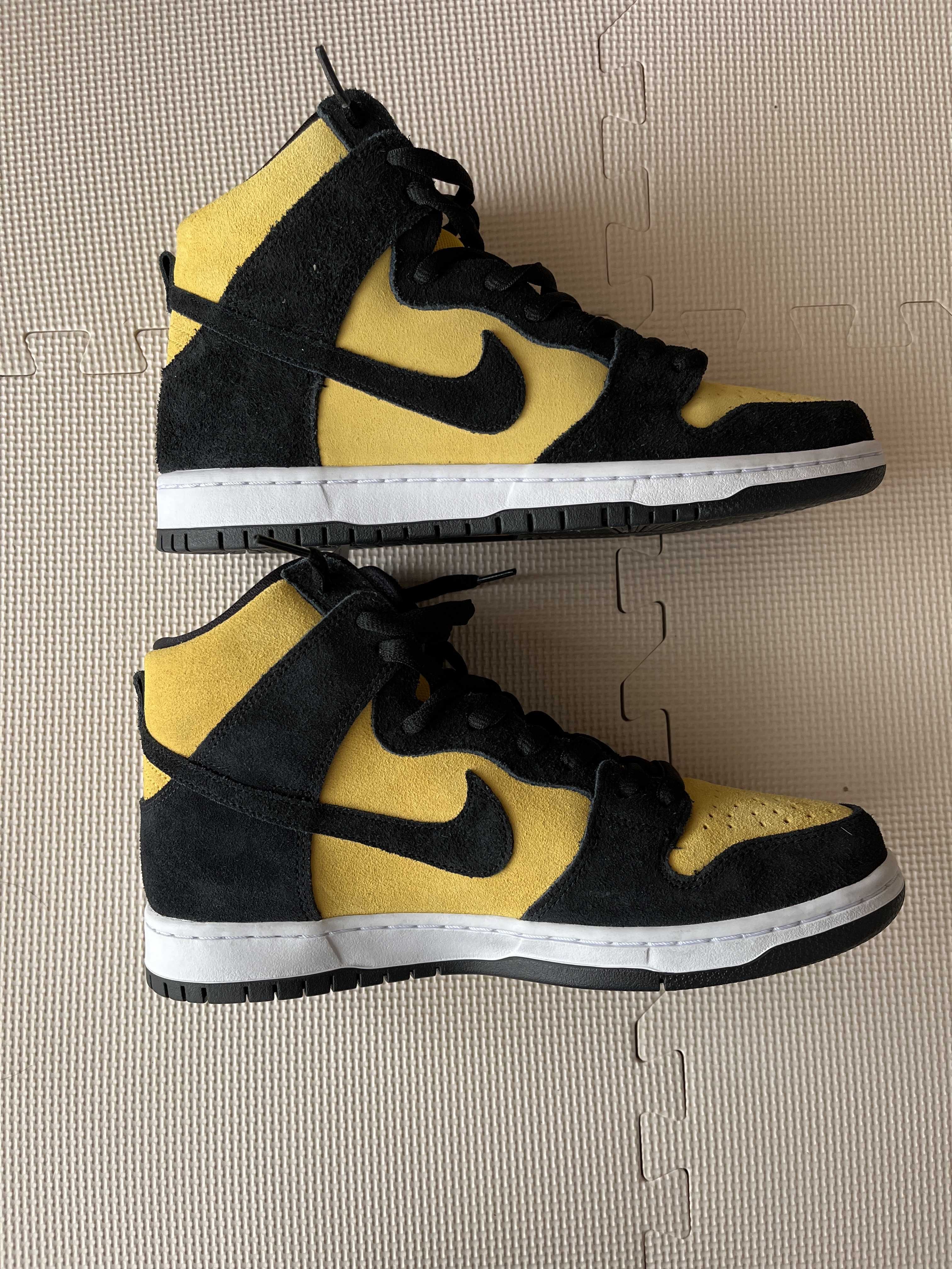 NIKE SB DUNK HIGH "MAIZE AND BLACK"