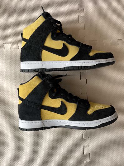 NIKE SB DUNK HIGH "MAIZE AND BLACK"