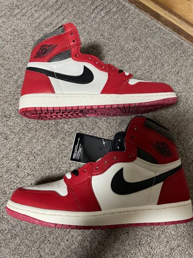 Nike Air Jordan 1 High OG "Lost & Found/Chicago"
